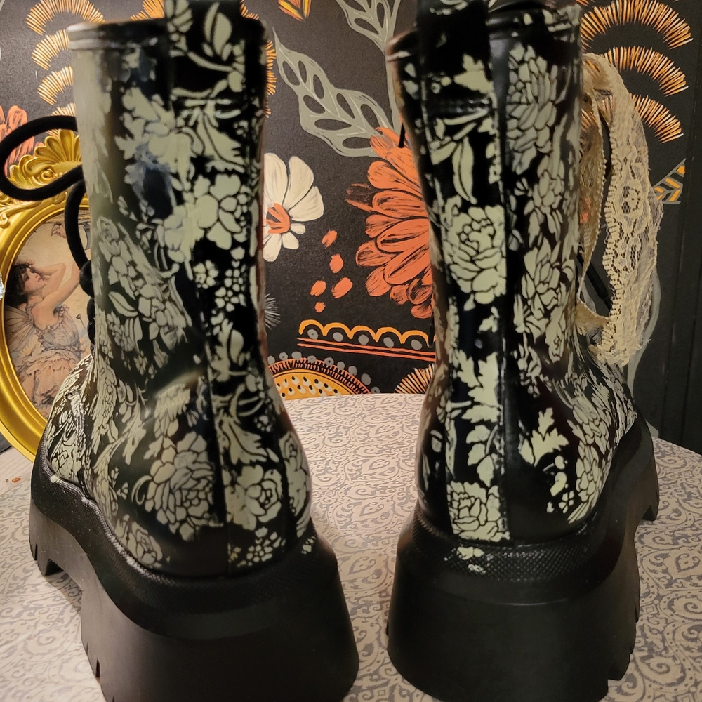 Floral Lace-Up Combat Boots
